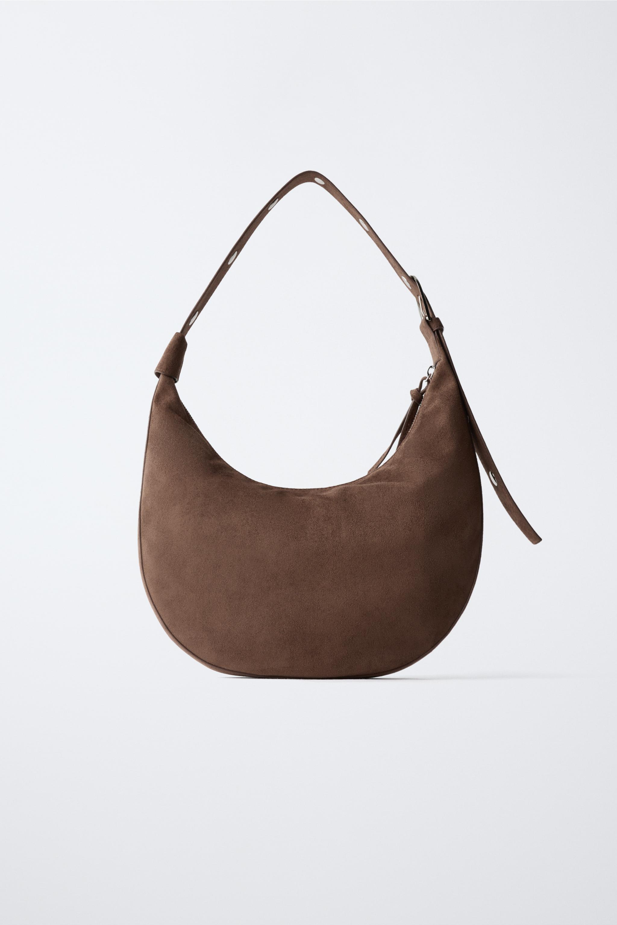 SAC PORTÉ ÉPAULE À CLOUS